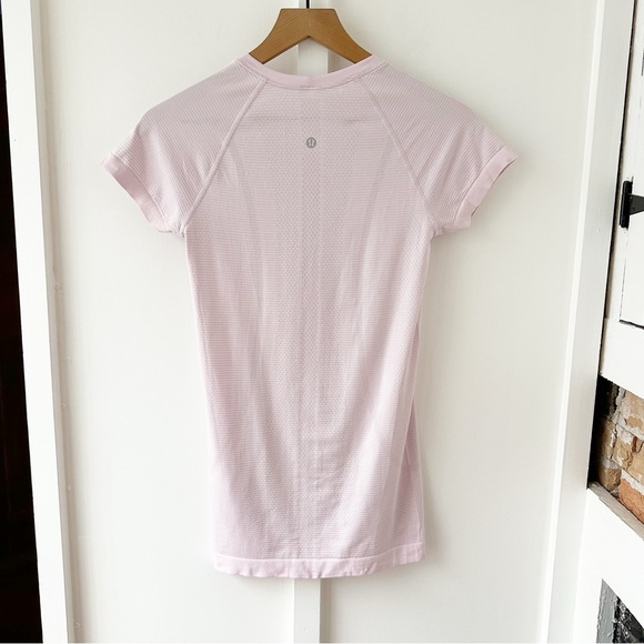 LULULEMON pink swiftly tech short sleeve - Picture 2 of 3